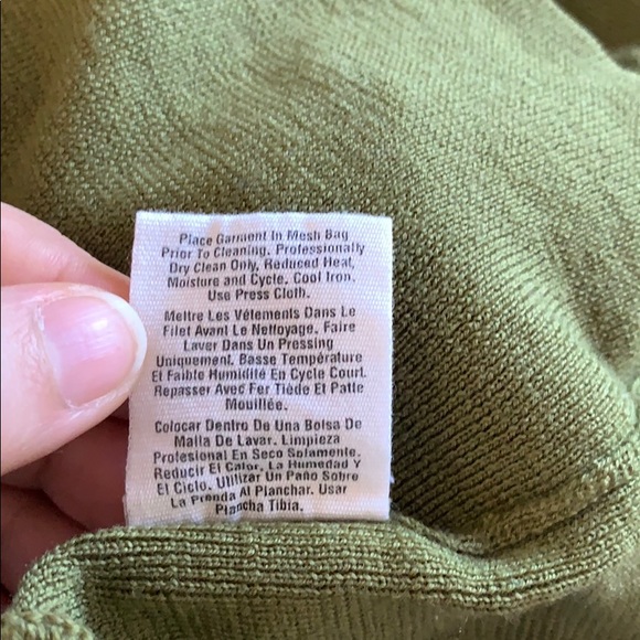 Dkny top - Picture 7 of 8